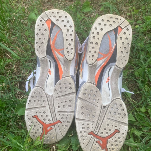 Jordan Retro 8’s Orange/White